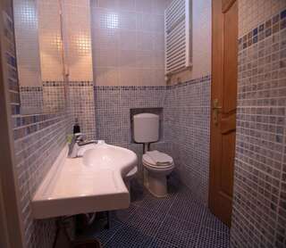 Отели типа «постель и завтрак» Apartments and Rooms Levantin Inn Свети-Стефан Люкс, вид на море-9