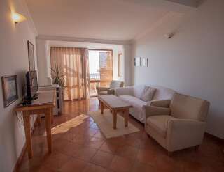 Отели типа «постель и завтрак» Apartments and Rooms Levantin Inn Свети-Стефан Люкс, вид на море-12