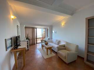 Отели типа «постель и завтрак» Apartments and Rooms Levantin Inn Свети-Стефан-5